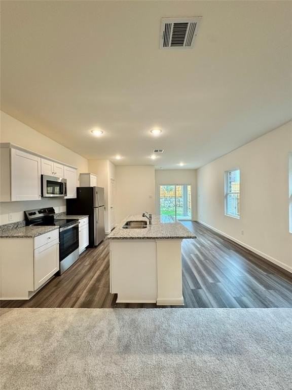 2307 States St - Photo 3 of 28