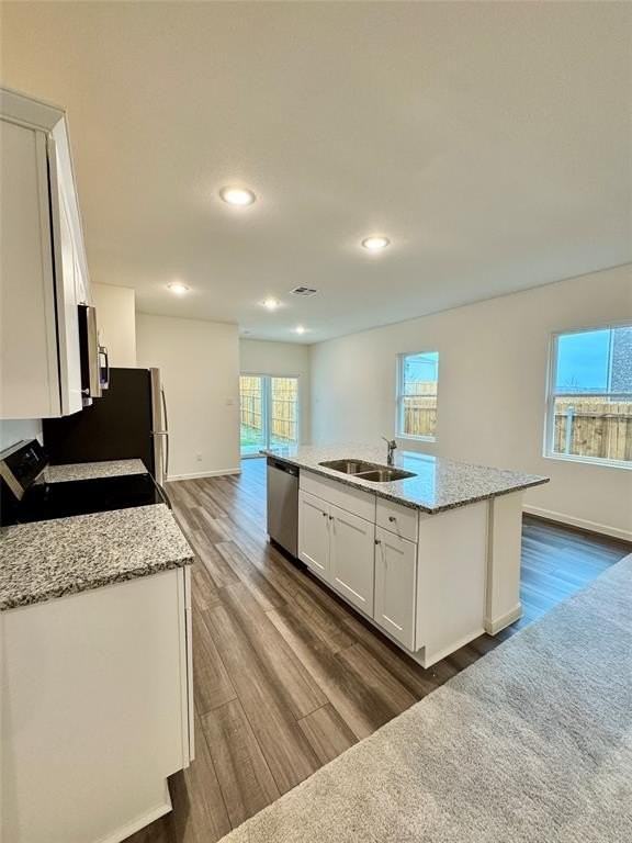 2307 States St - Photo 5 of 28