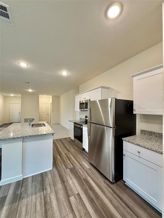 2307 States St - Photo 6 of 28