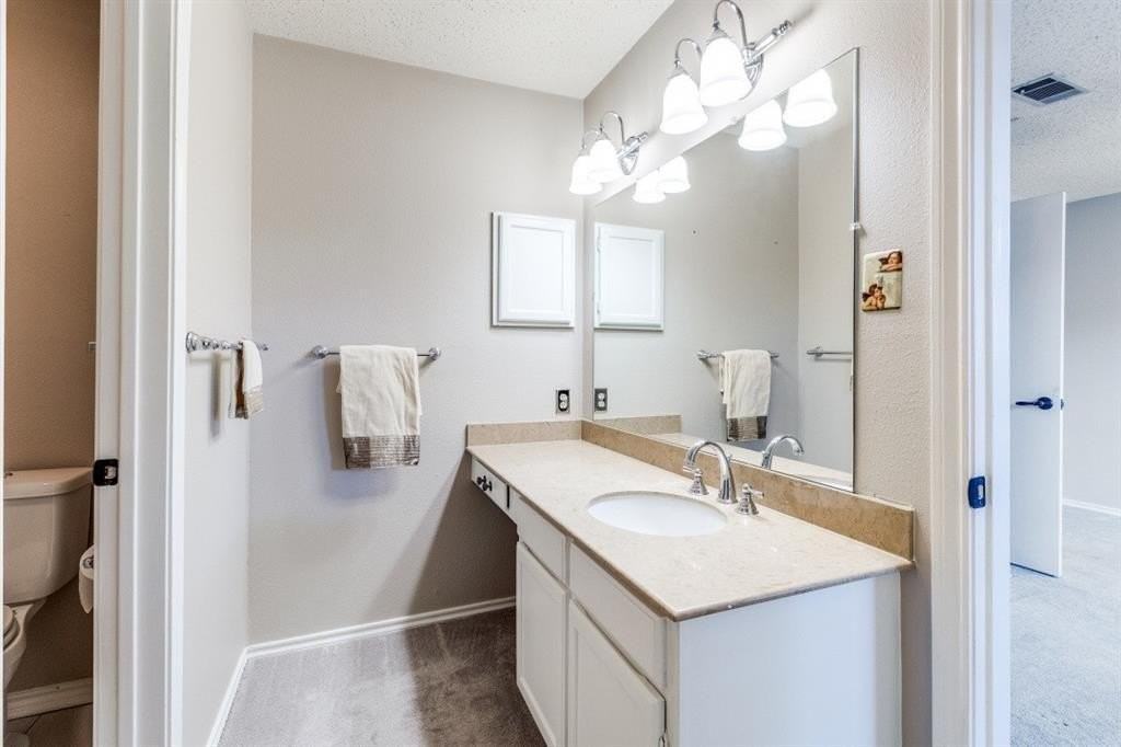 9547 Highland View Dr - Photo 6 of 15