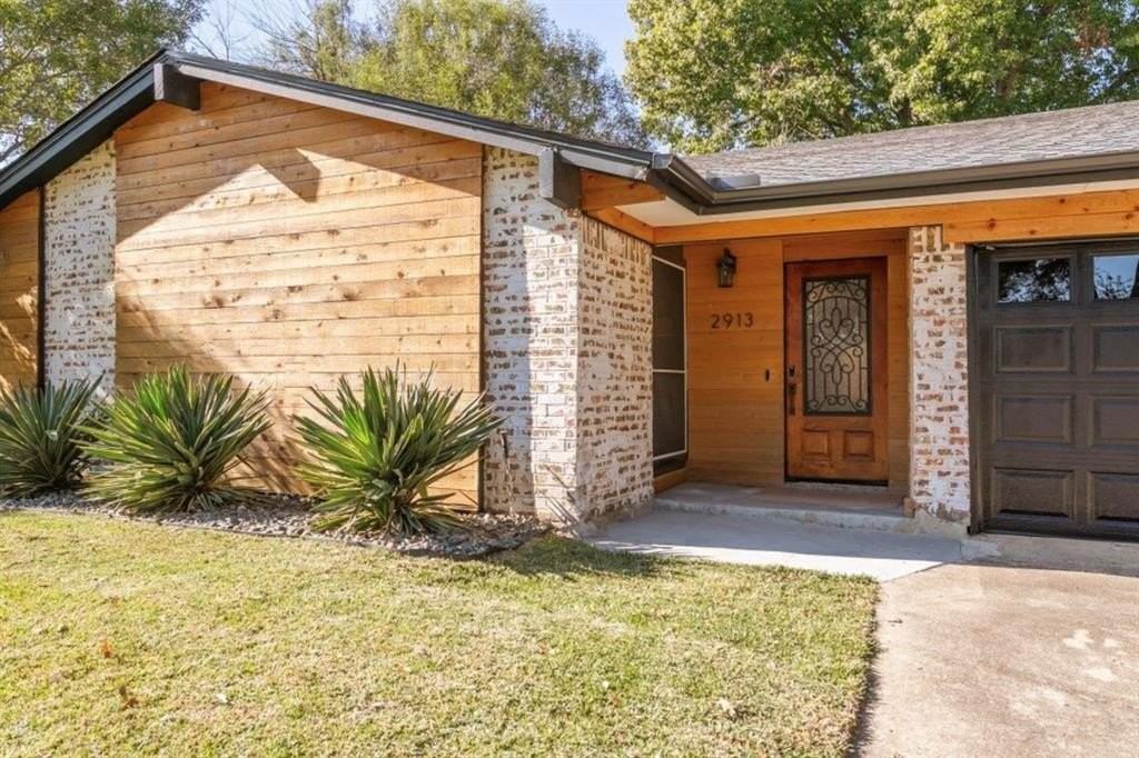 2913 Murphy Dr - Photo 2 of 15