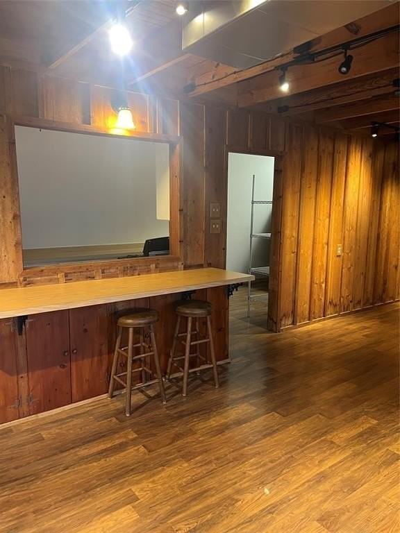 162 Kent St - Photo 3 of 13