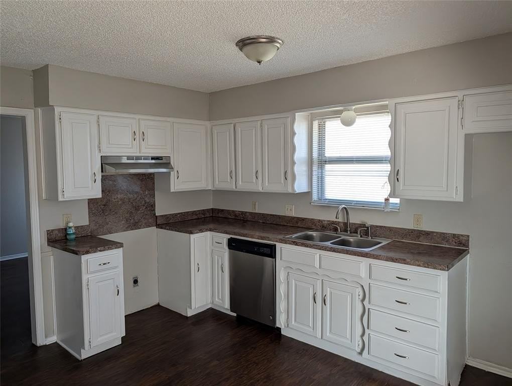 2625 Putnam St - Photo 6 of 16