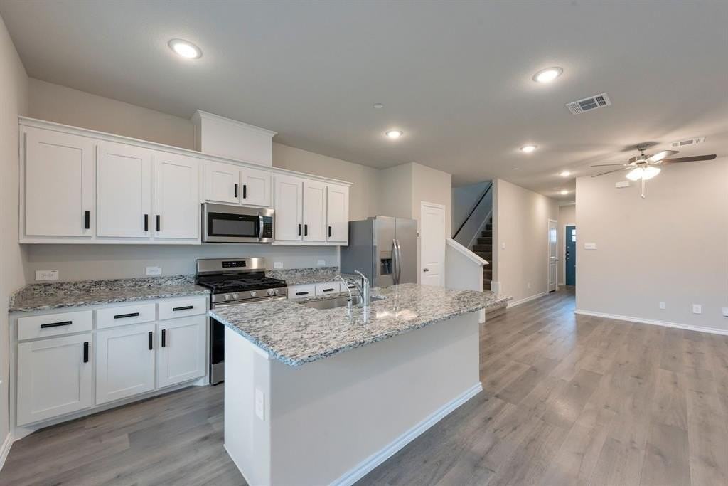 7069 Cypress Dr - Photo 5 of 16