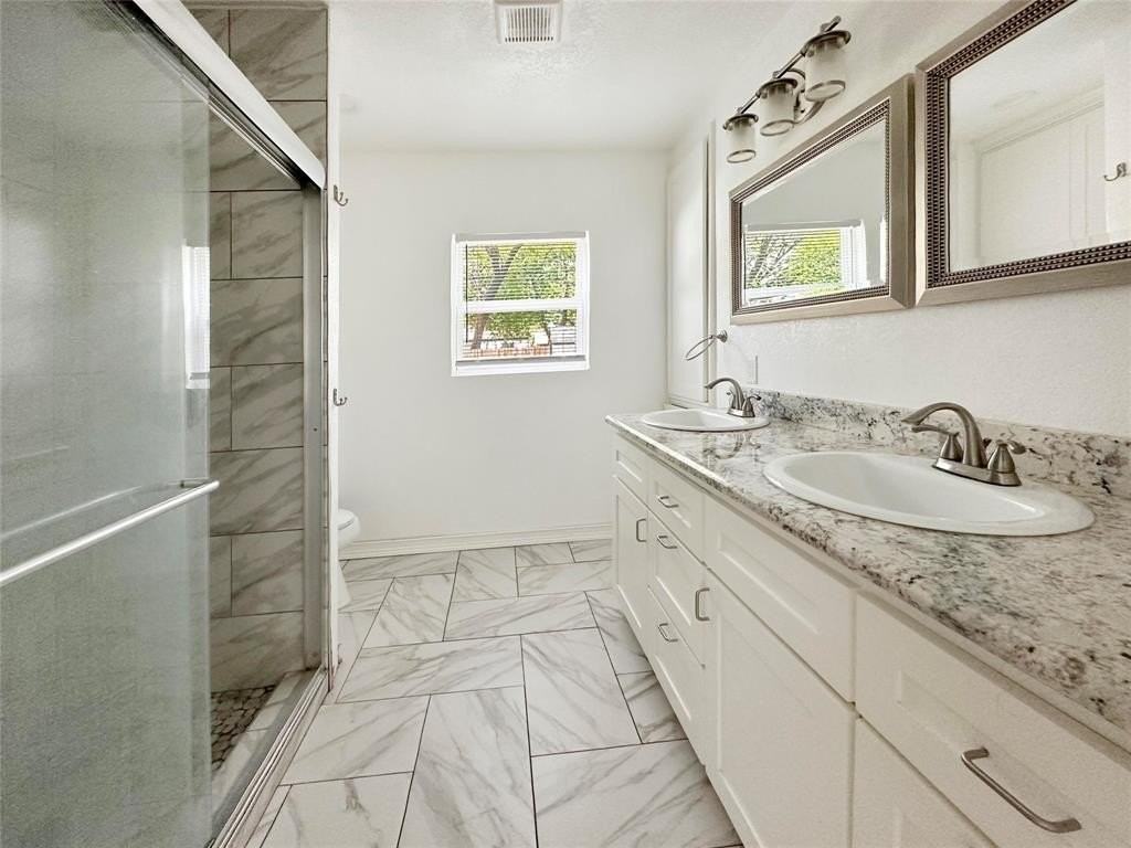 928 Lydick Ln - Photo 4 of 23