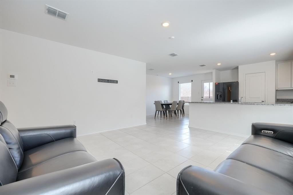 1799 Courage Crk - Photo 5 of 24