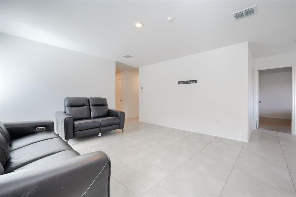 1799 Courage Crk - Photo 6 of 24