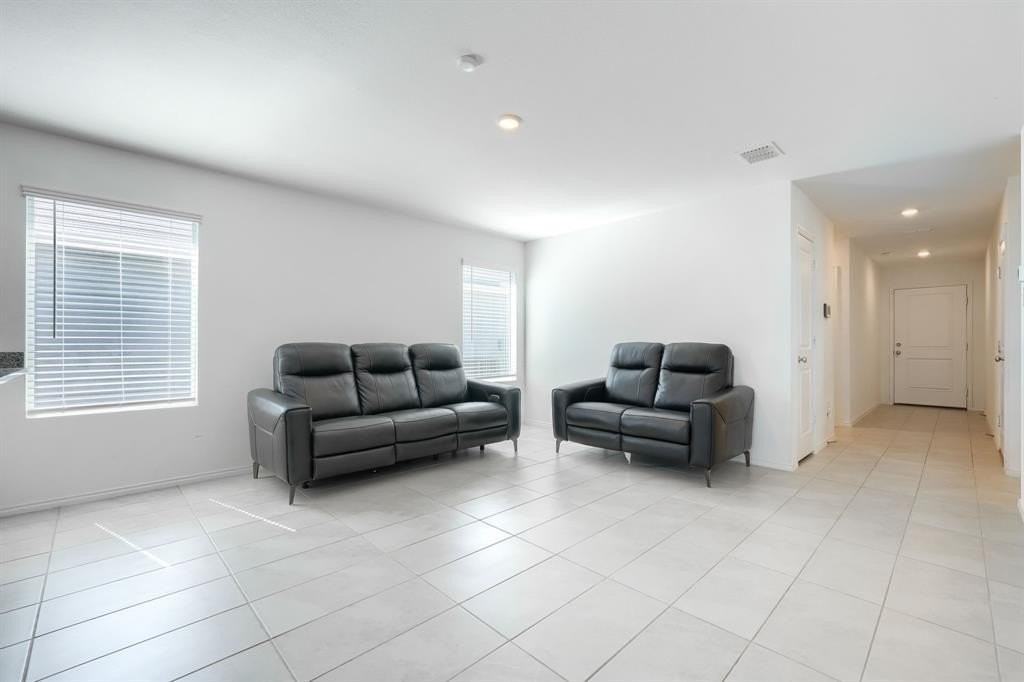 1799 Courage Crk - Photo 7 of 24