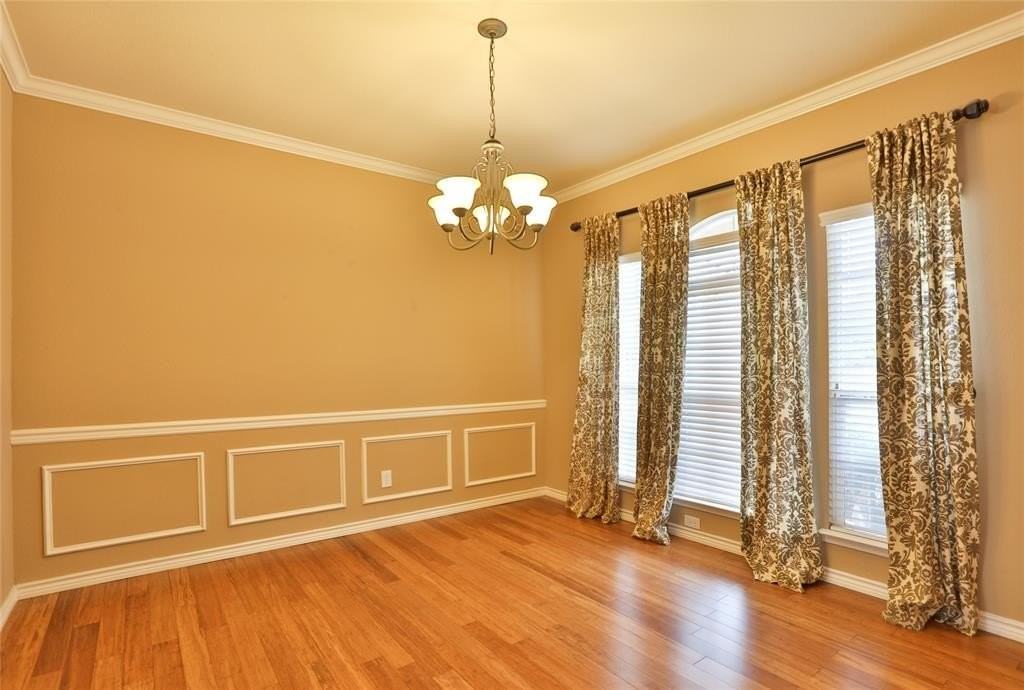 11921 Kingsville Dr - Photo 4 of 24