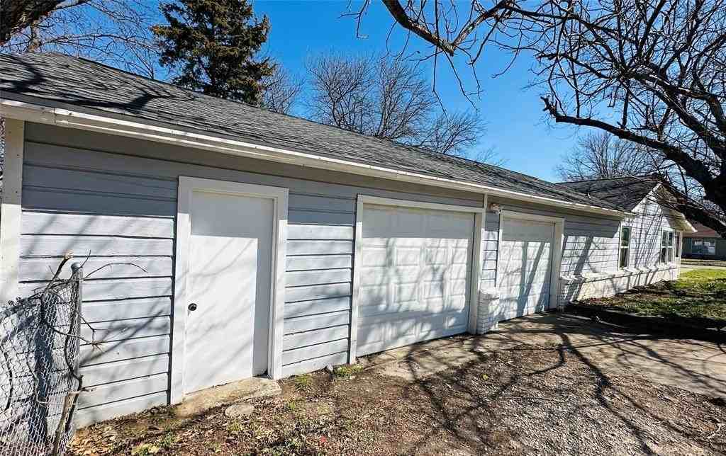 4801 Stephanie Dr - Photo 5 of 34