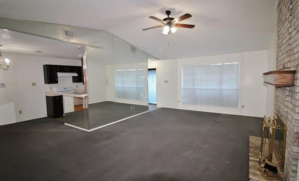 1019 Cedar Run Dr - Photo 4 of 18