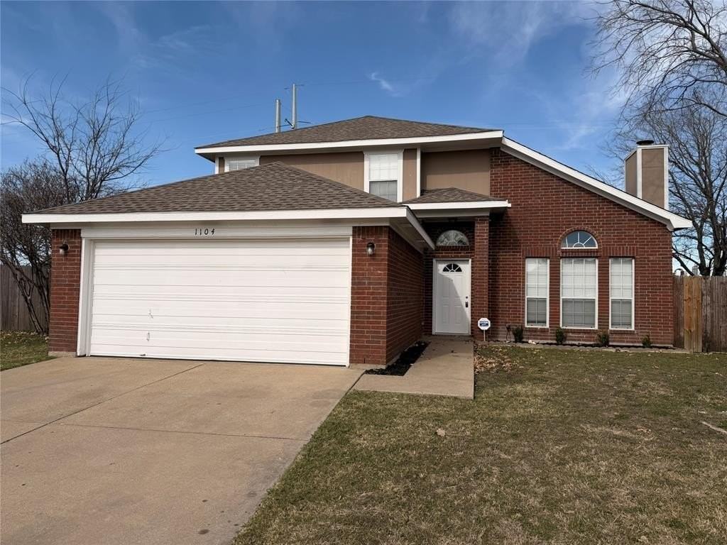 1104 Union Dr - Photo 2 of 21