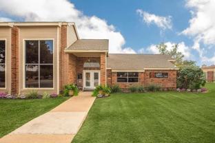 6897 Meadow Rd - Photo 1 of 1