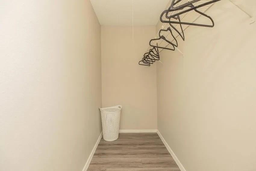 6897 Meadow Rd - Photo 6 of 13