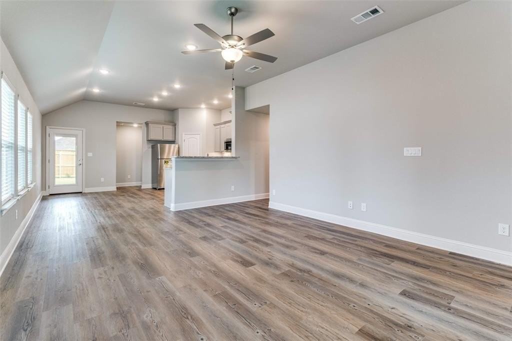 2803 Orchid Dr - Photo 5 of 12