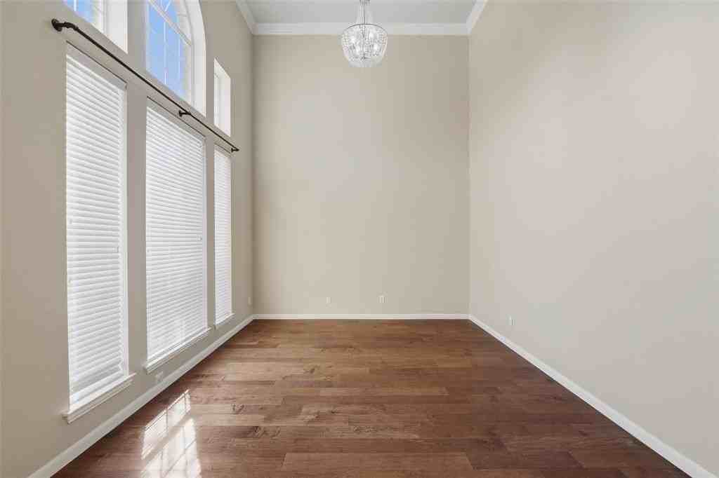 4077 Truman Dr - Photo 6 of 39