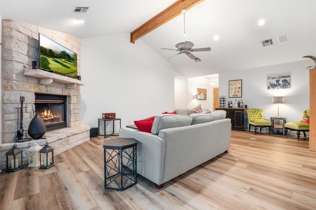 12213 Rolling Oaks Dr - Photo 5 of 30