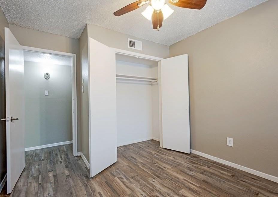 2910 Prichard Ln - Photo 3 of 8