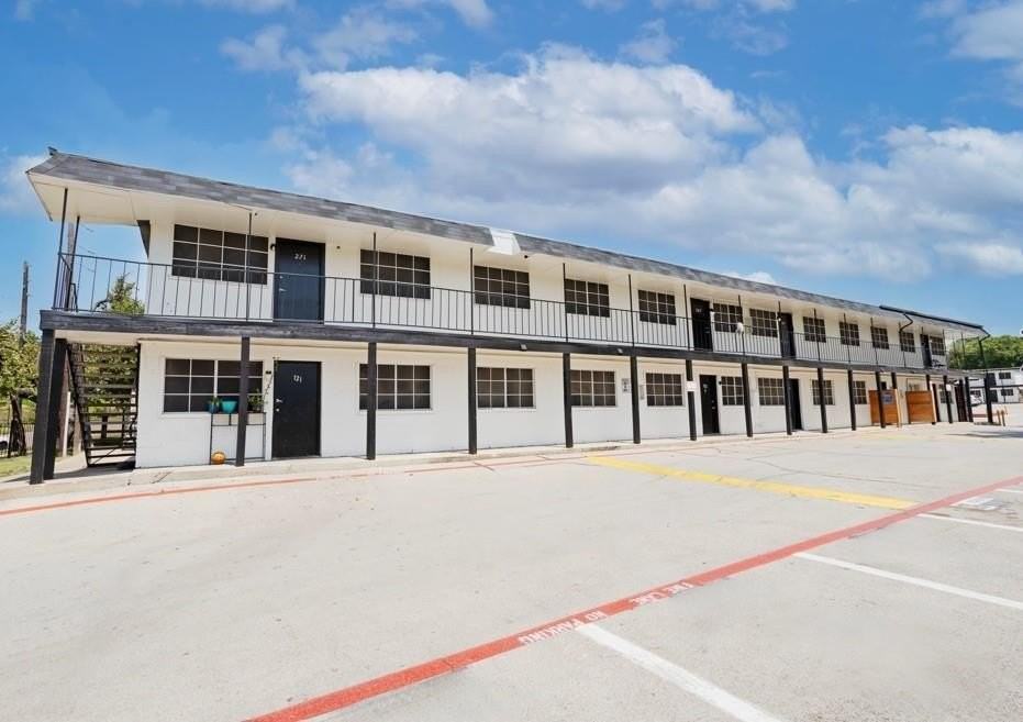 2910 Prichard Ln - Photo 6 of 8