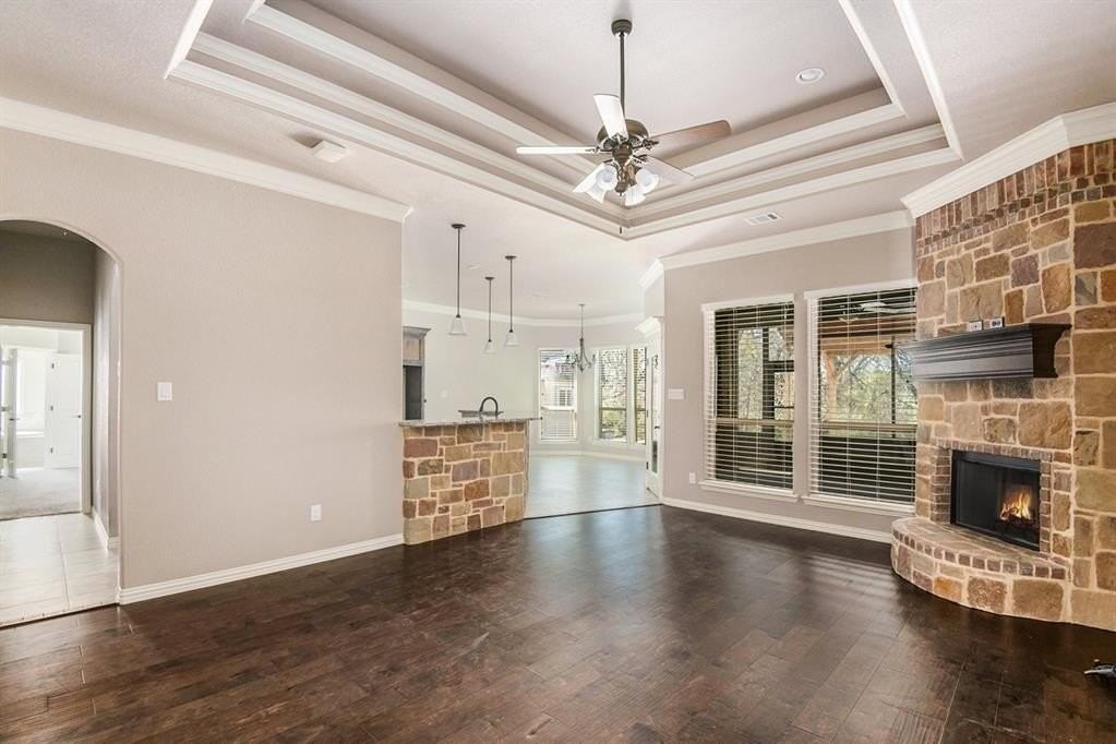 136 Flying Diamond Dr - Photo 3 of 24