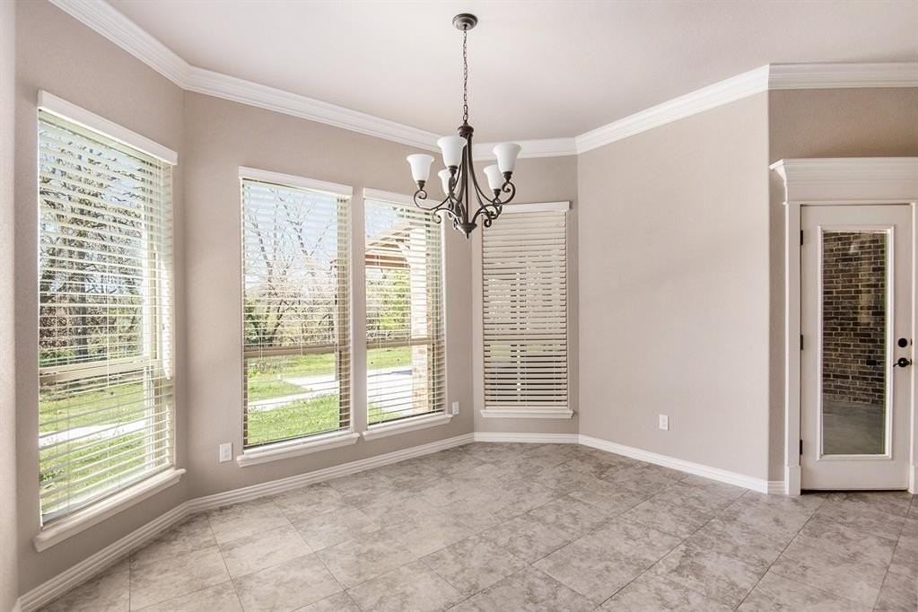 136 Flying Diamond Dr - Photo 6 of 24