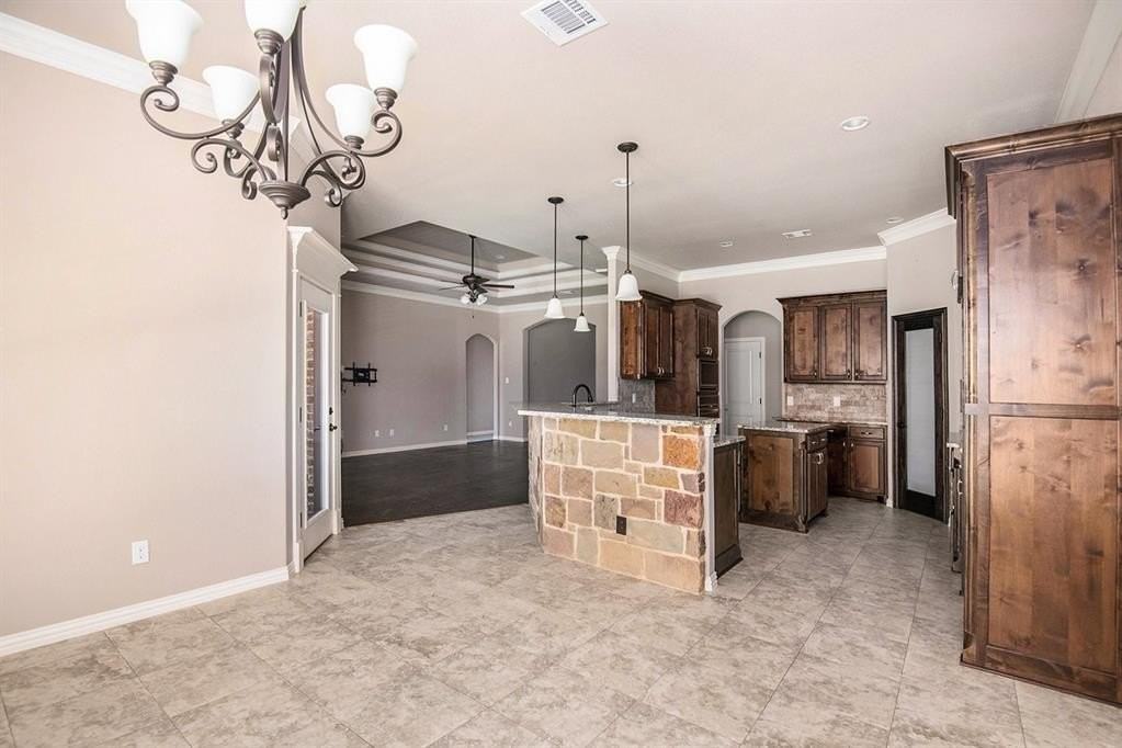 136 Flying Diamond Dr - Photo 7 of 24