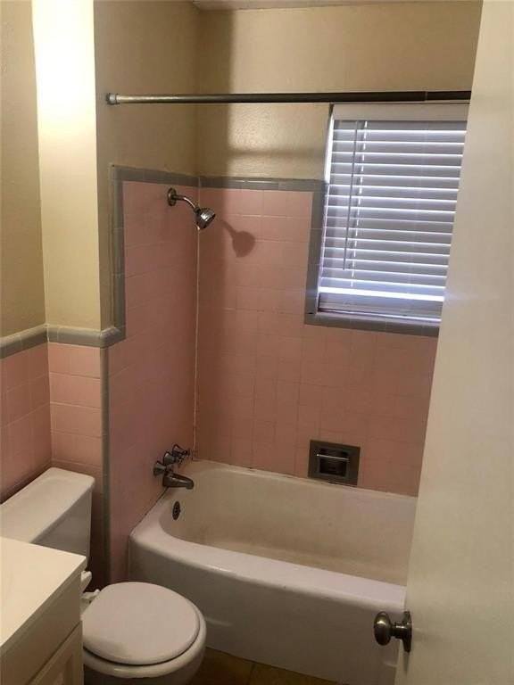 2709 Highwood Dr - Photo 7 of 10