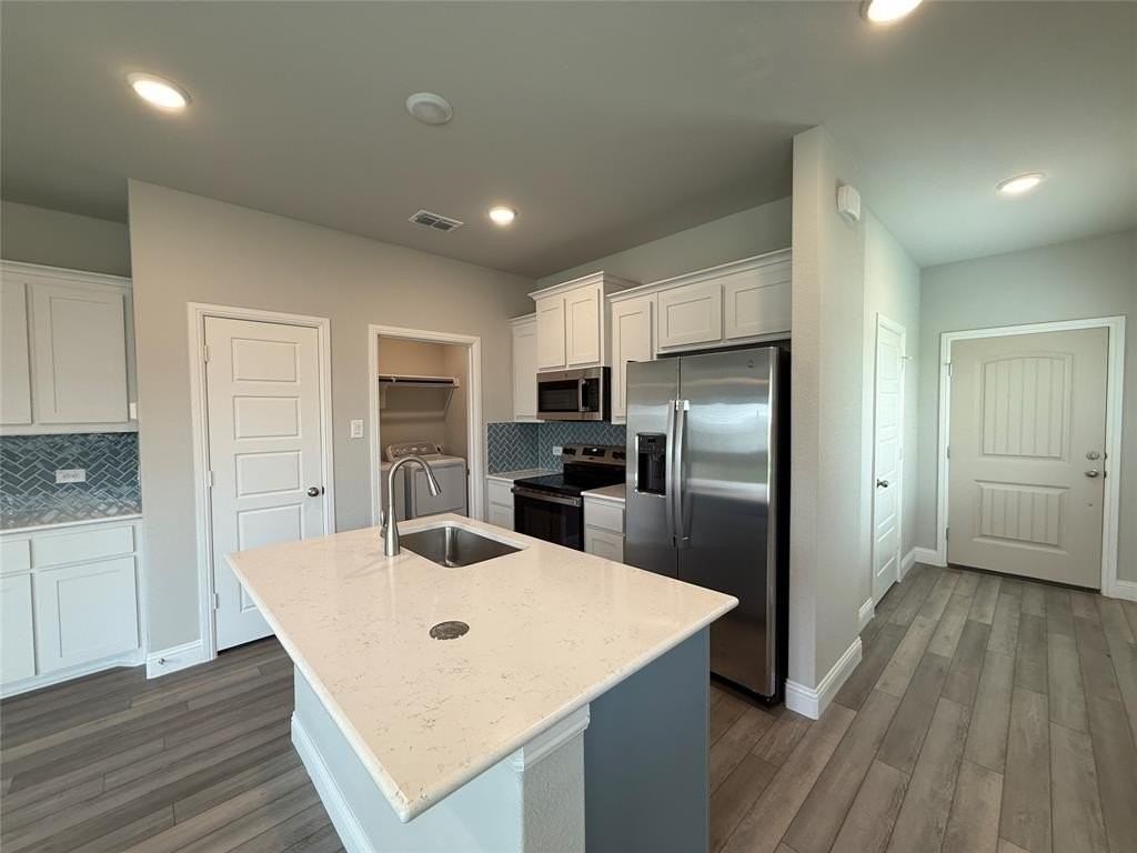 3113 Ethan Ln - Photo 2 of 10