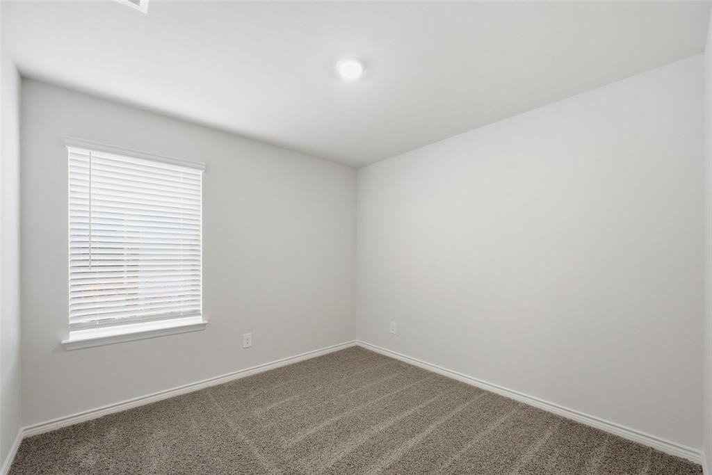 1315 Hopes Lake Dr - Photo 7 of 20