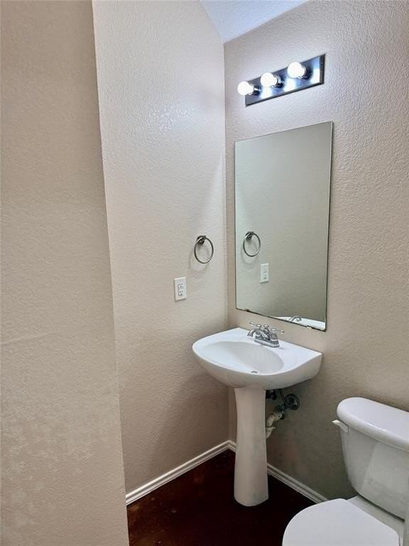 2320 Aldergate Dr - Photo 5 of 22