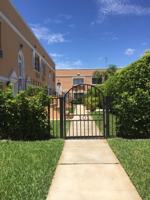 featured image of 101 S Golfview Rd