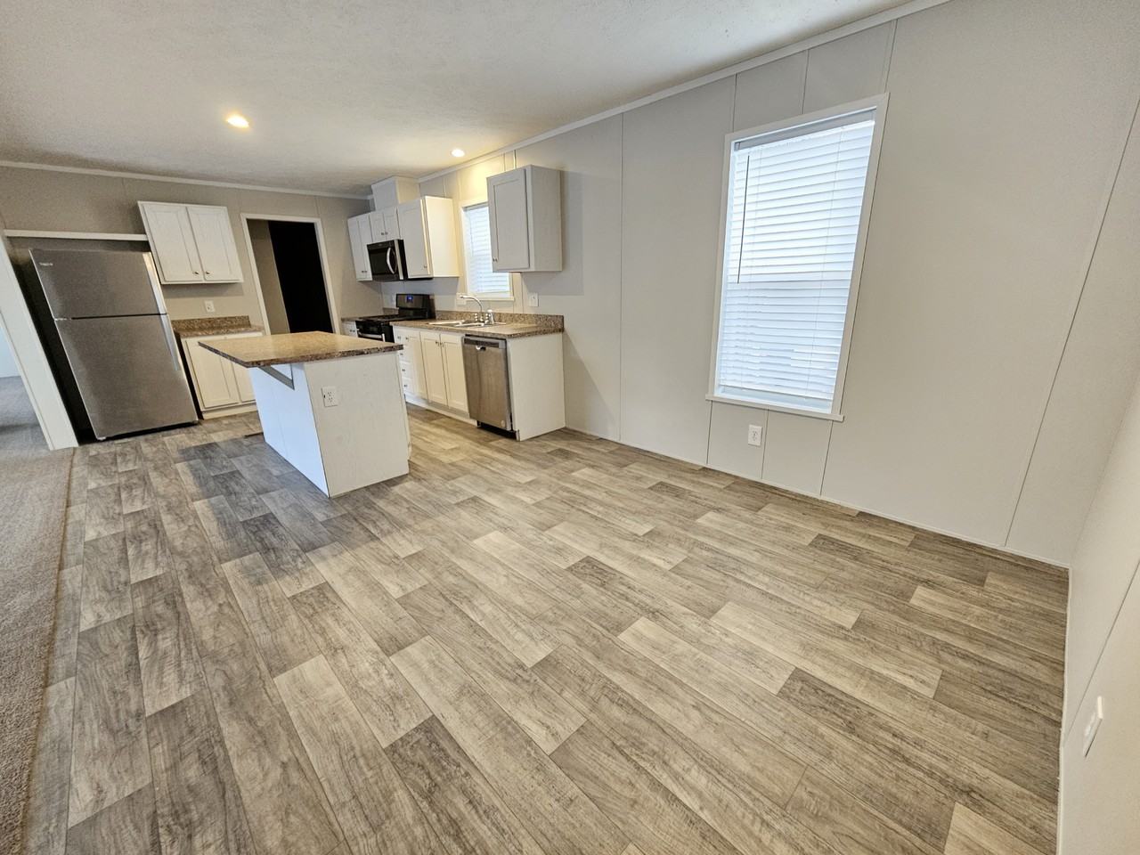 9636 Anchor Dr #99 - Photo 4 of 14