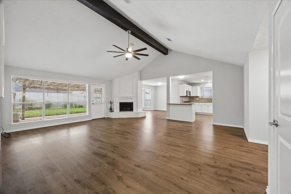 2209 Aberdeen Dr - Photo 3 of 15