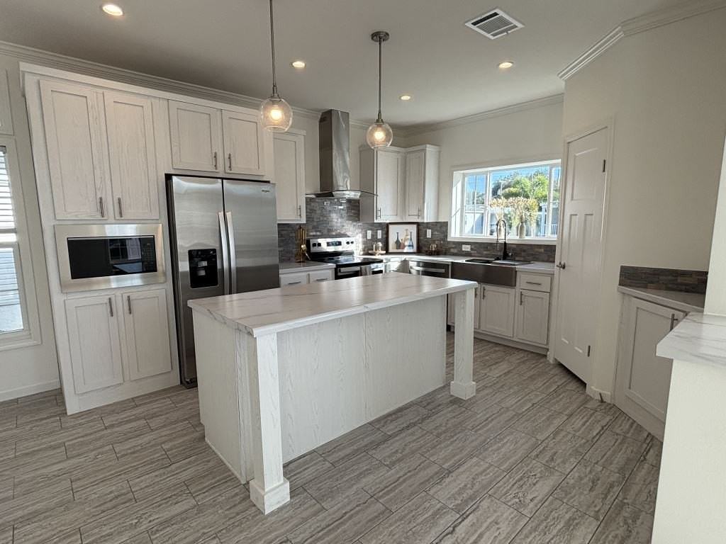 557 Bimini Cay Cir #557