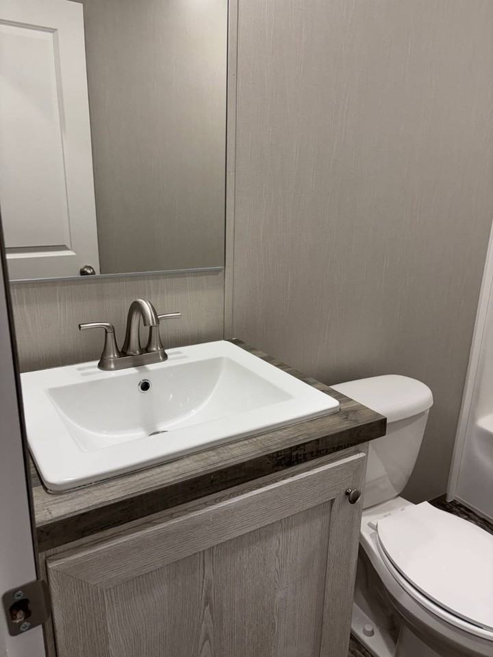 306 Chestnut St - Photo 4 of 24