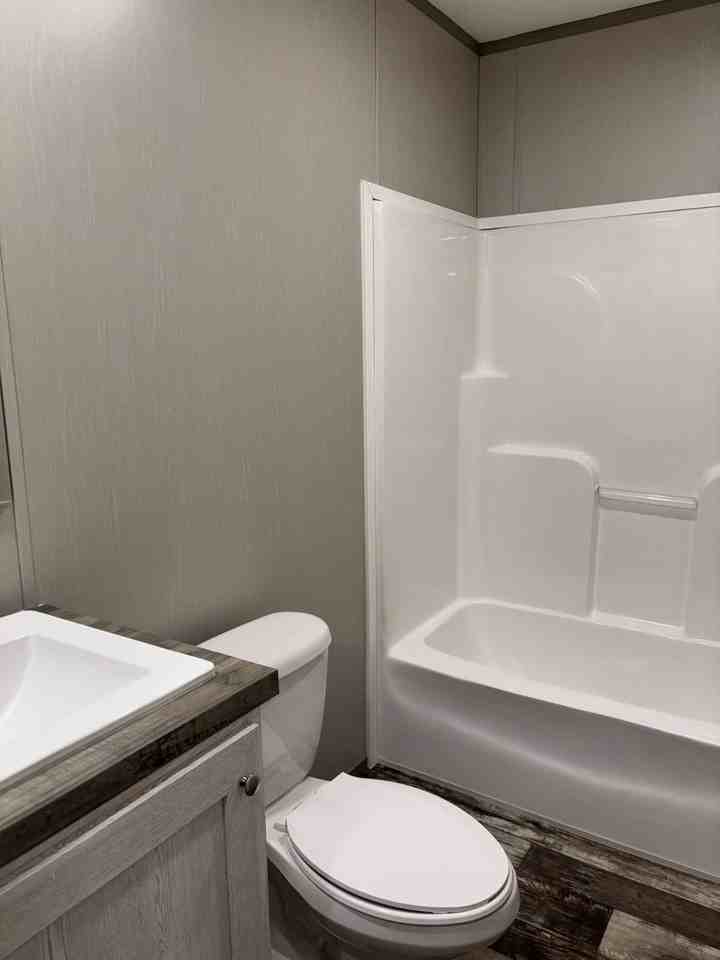 306 Chestnut St - Photo 5 of 24