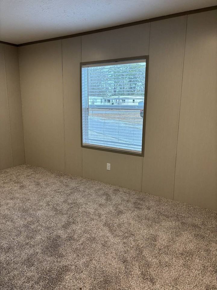 306 Chestnut St - Photo 6 of 24