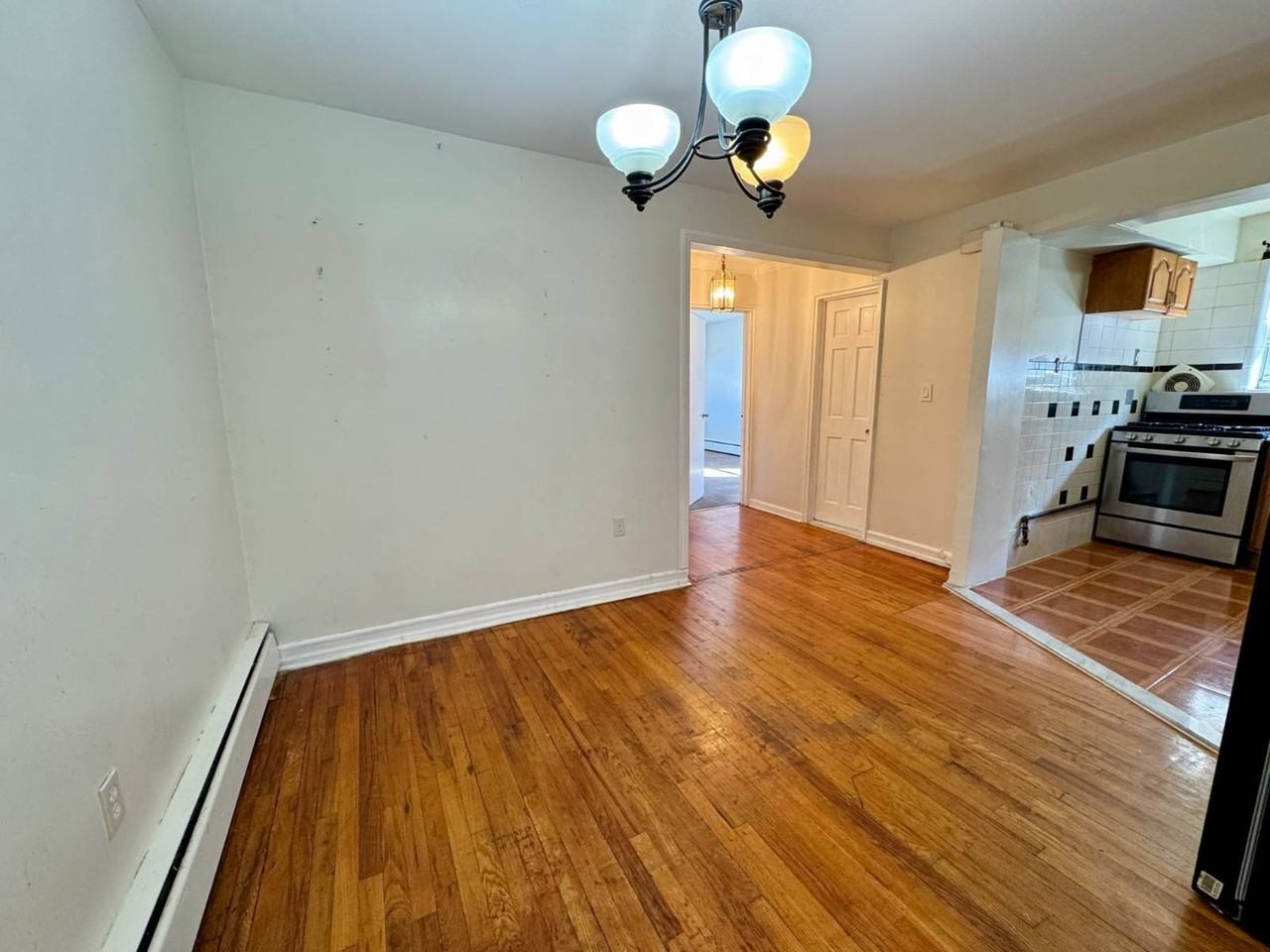 526 Underhill Ave #2F - Photo 4 of 12