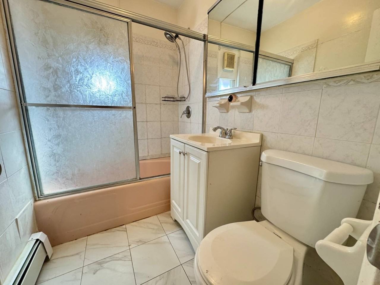 526 Underhill Ave #2F - Photo 6 of 12