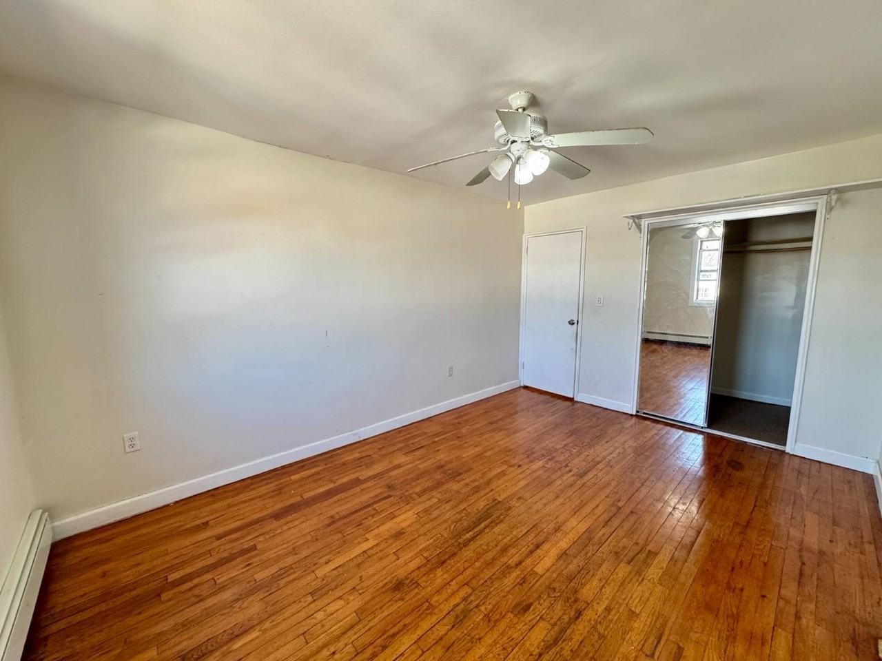 526 Underhill Ave #2F - Photo 7 of 12