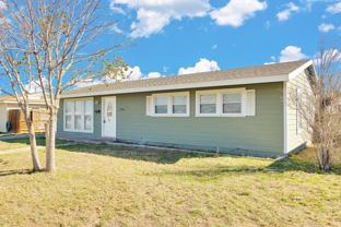 3704 Travis Ave - Photo 1 of 1