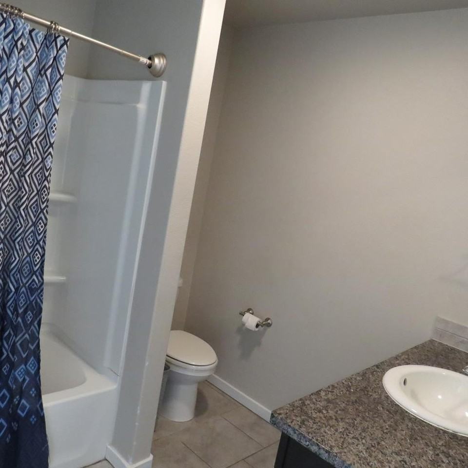 1303 Terra Cotta St - Photo 6 of 32