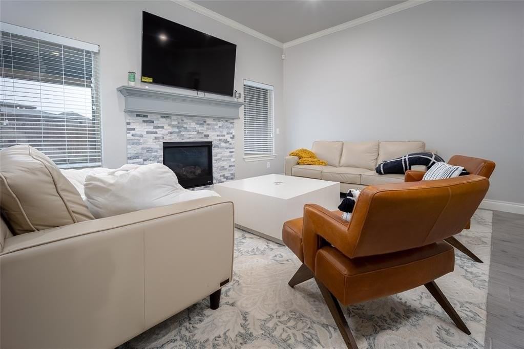 18644 Groveton Blvd - Photo 7 of 37