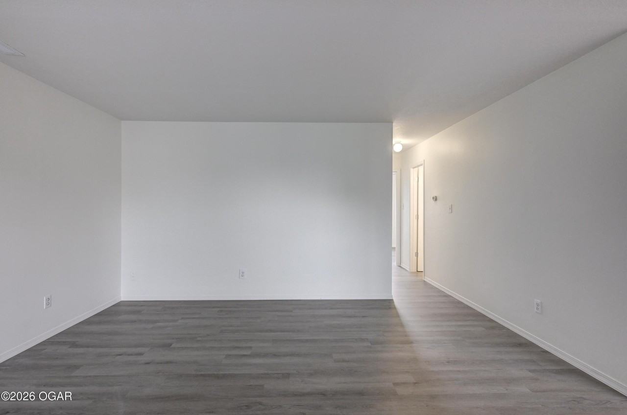 1007 S Saint Louis Ave Apt 4b - Photo 6 of 25