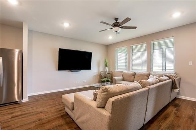 4356 Marais River Dr - Photo 5 of 34