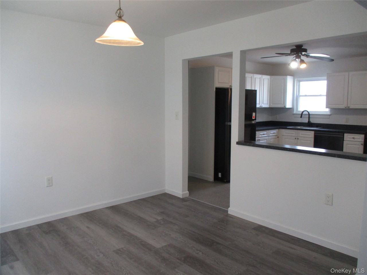 414 E Harrison St - Photo 6 of 21