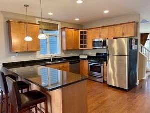 1914 S Morgan St - Photo 6 of 19