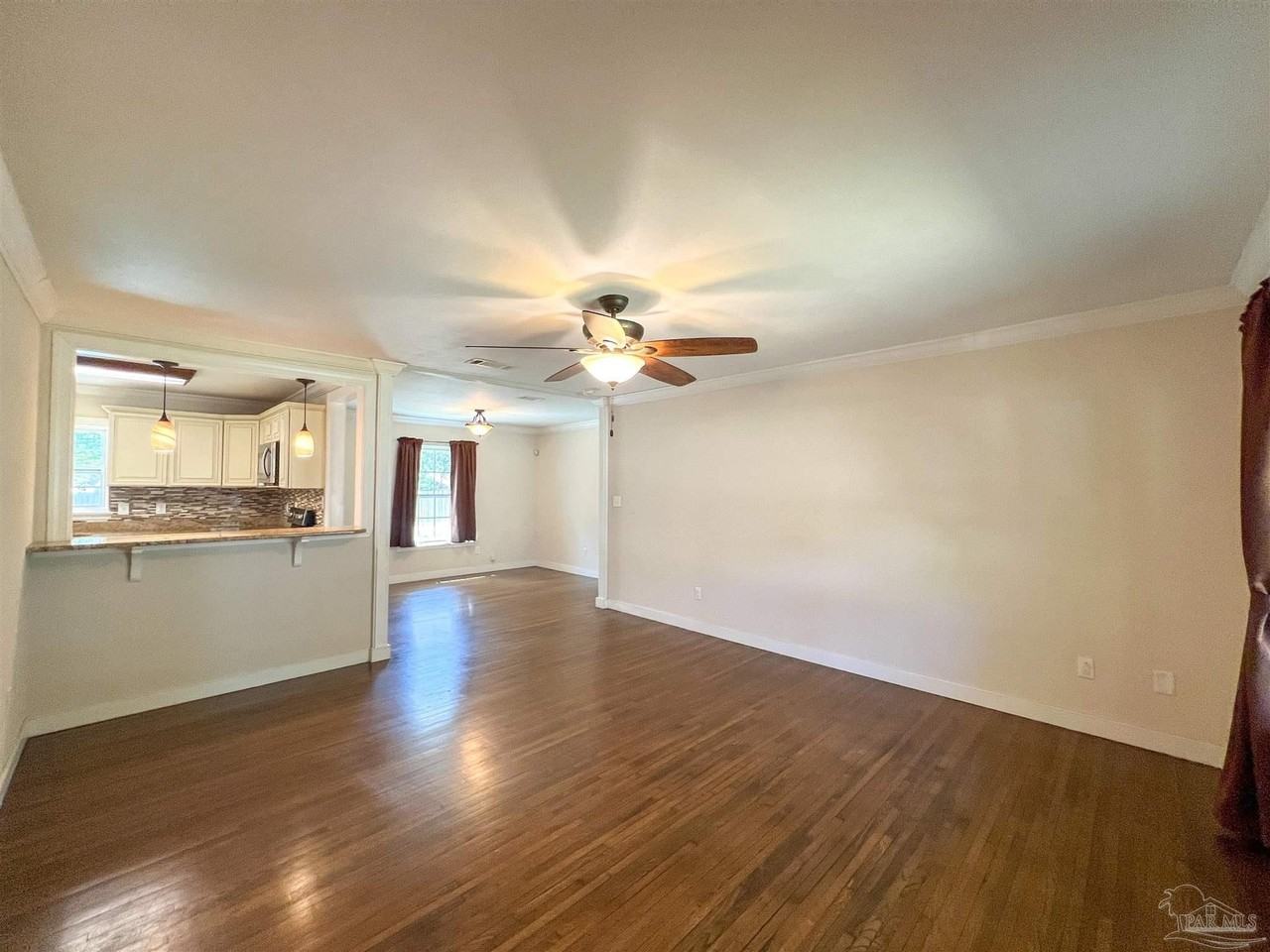 11 Gunn Cir - Photo 4 of 30