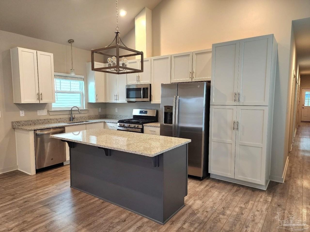 106 S G St - Photo 5 of 22