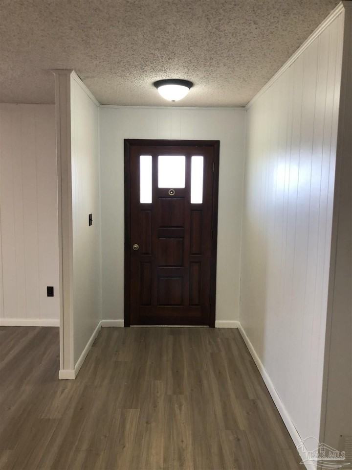 2015 Frontera St - Photo 3 of 24